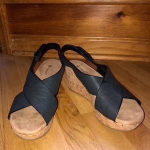 Women’s Size 8 Xappeal Black Velcro Wedges